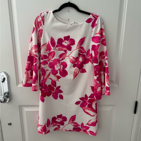 Eliza J beautiful knee length flowered dress - Picture 1 of 4